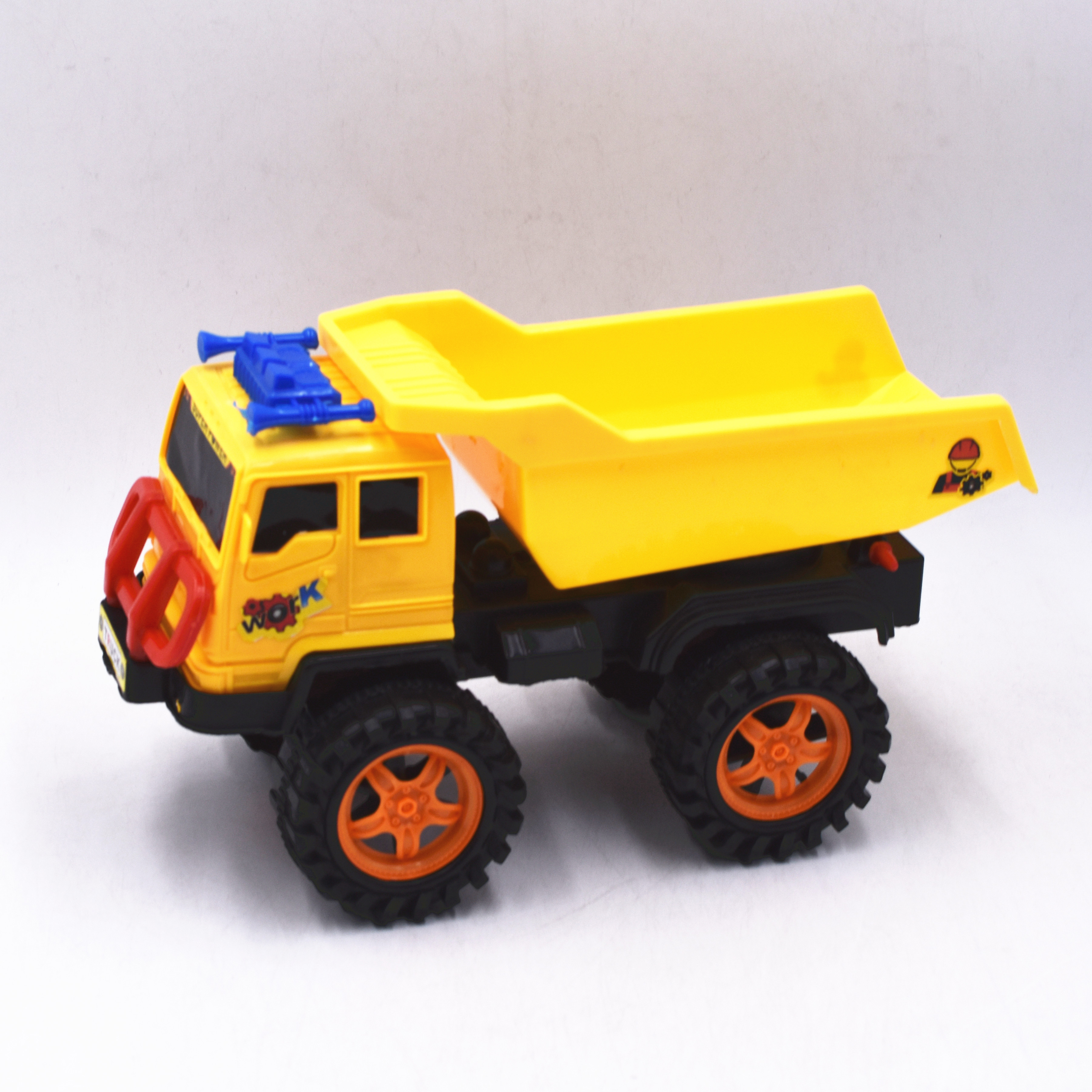 FREE WHEEL TRUCK TOY LY1710